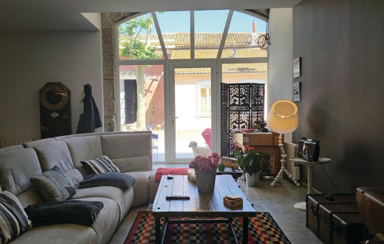 2 Bedroom Amazing Home In ناربون المظهر الخارجي الصورة